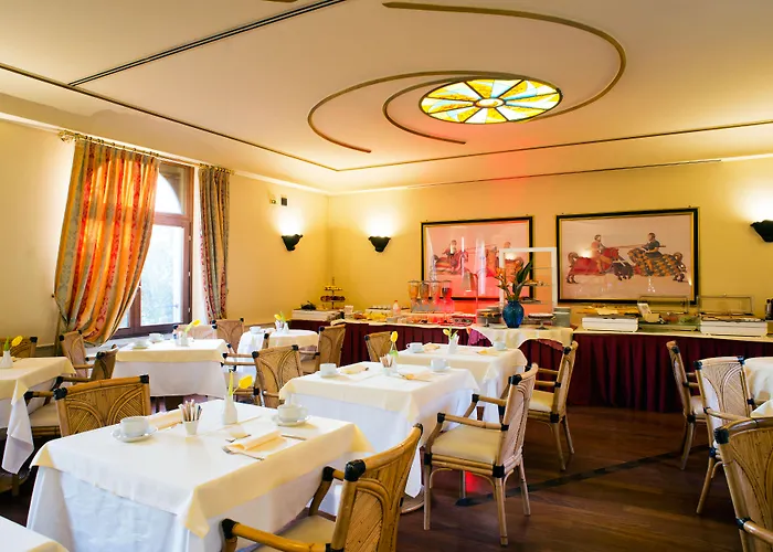 Hotel Milano Regency
