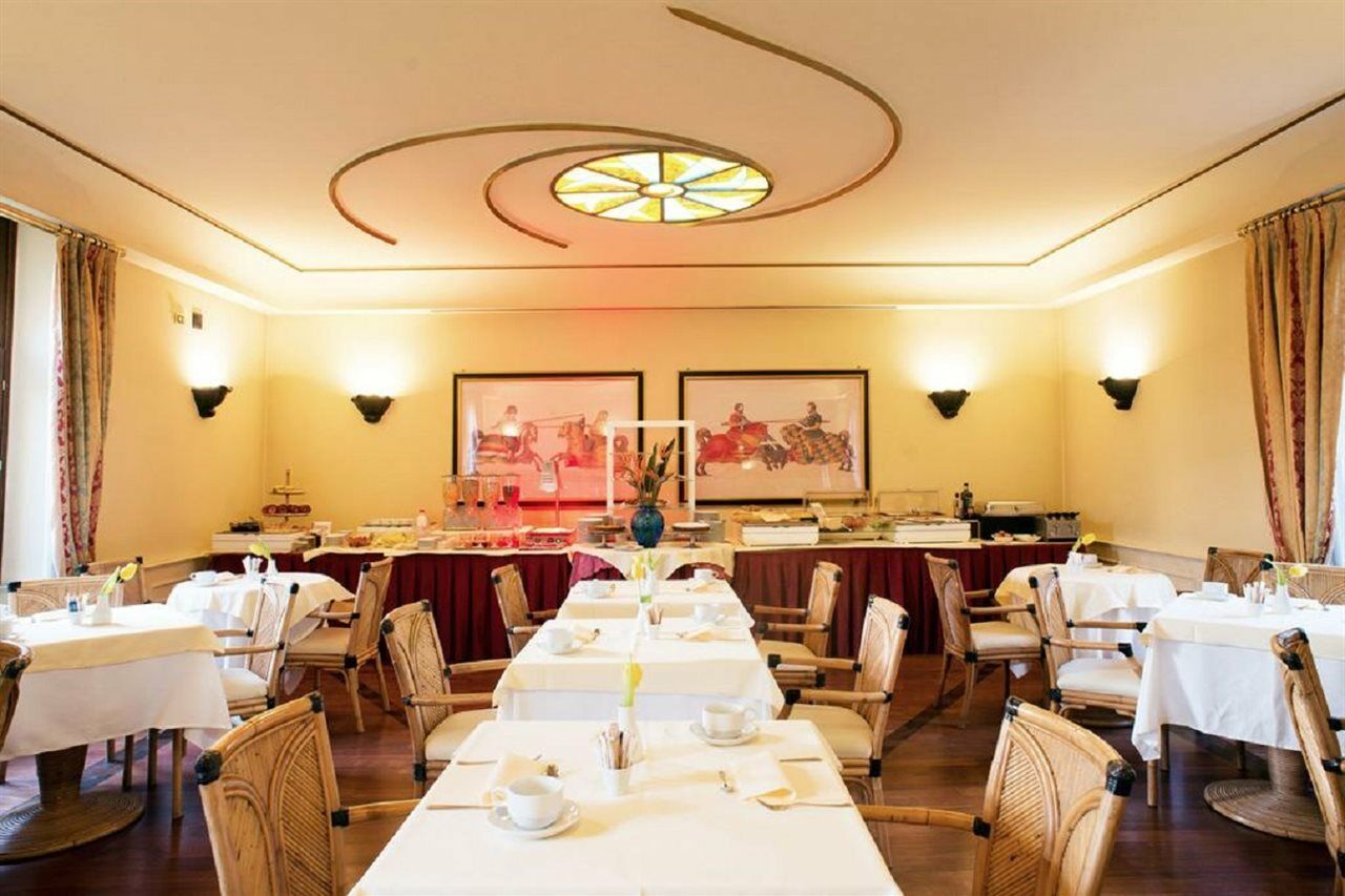 Hotel Regency Milán